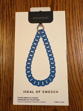 NWT Phone Wristlet Strap in Cobalt Blue by Ideal of Sweden